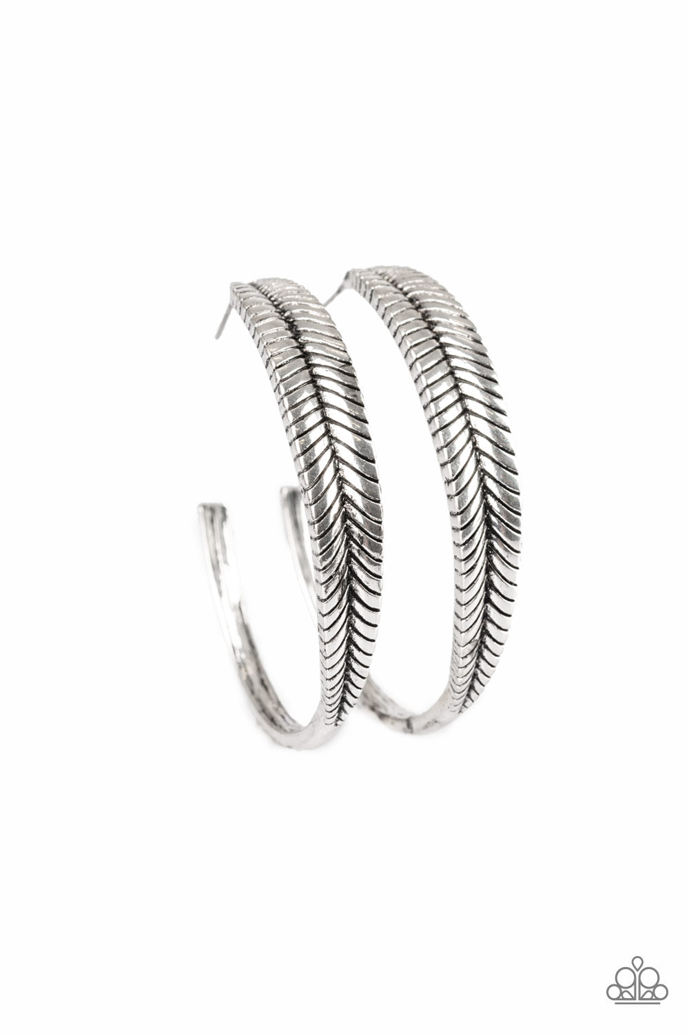 Funky Feathers - Silver - Paparazzi Accessories