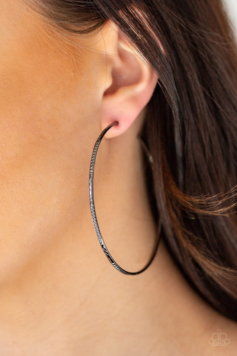 Sleek Fleek - Black - Paparazzi Accessories