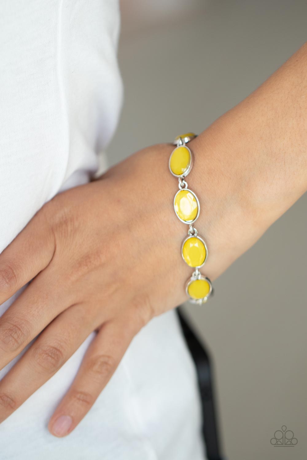 Smooth Move - Yellow Bracelet - Paparazzi Accessories