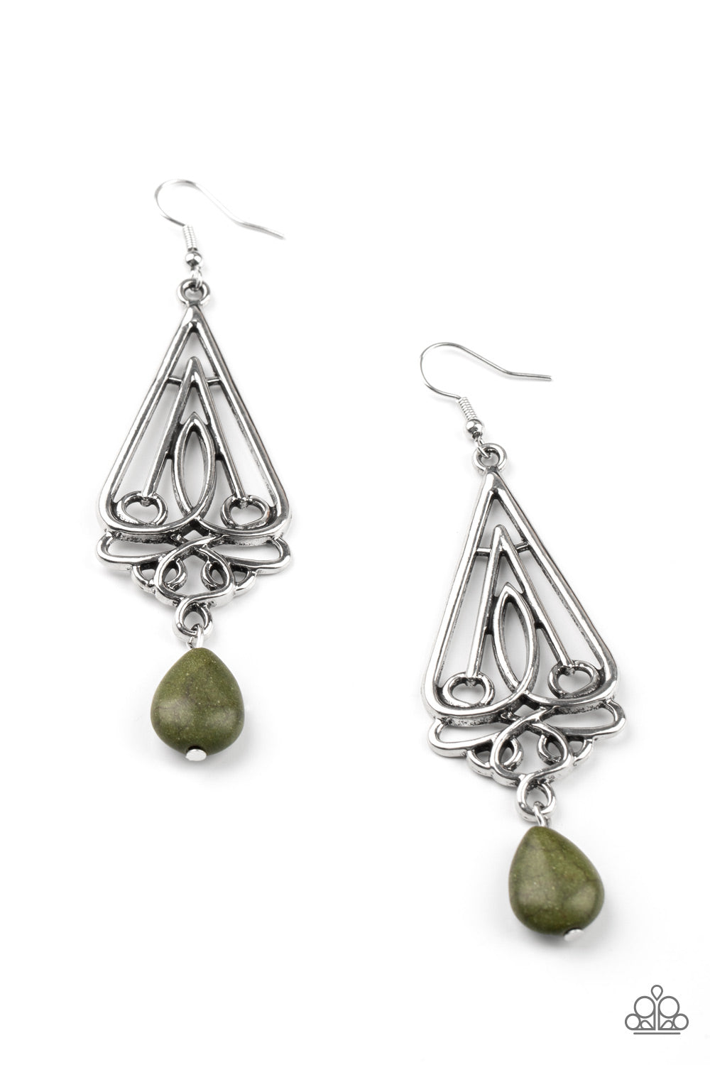 Transcendent Trendsetter - Green Earrings - Paparazzi Accessories