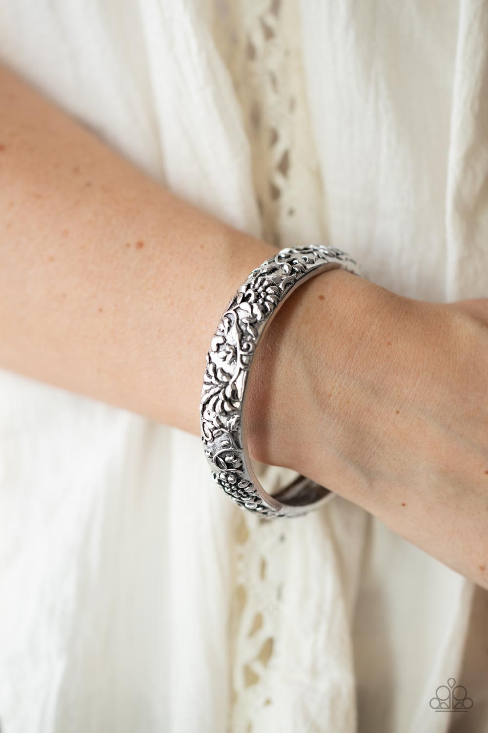 Victorian Meadow - Silver Bracelet - Paparazzi Accessories