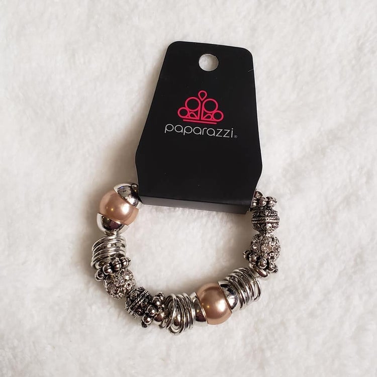 Uptown Tease - Brown Pearl Bracelet - Paparazzi Accessories