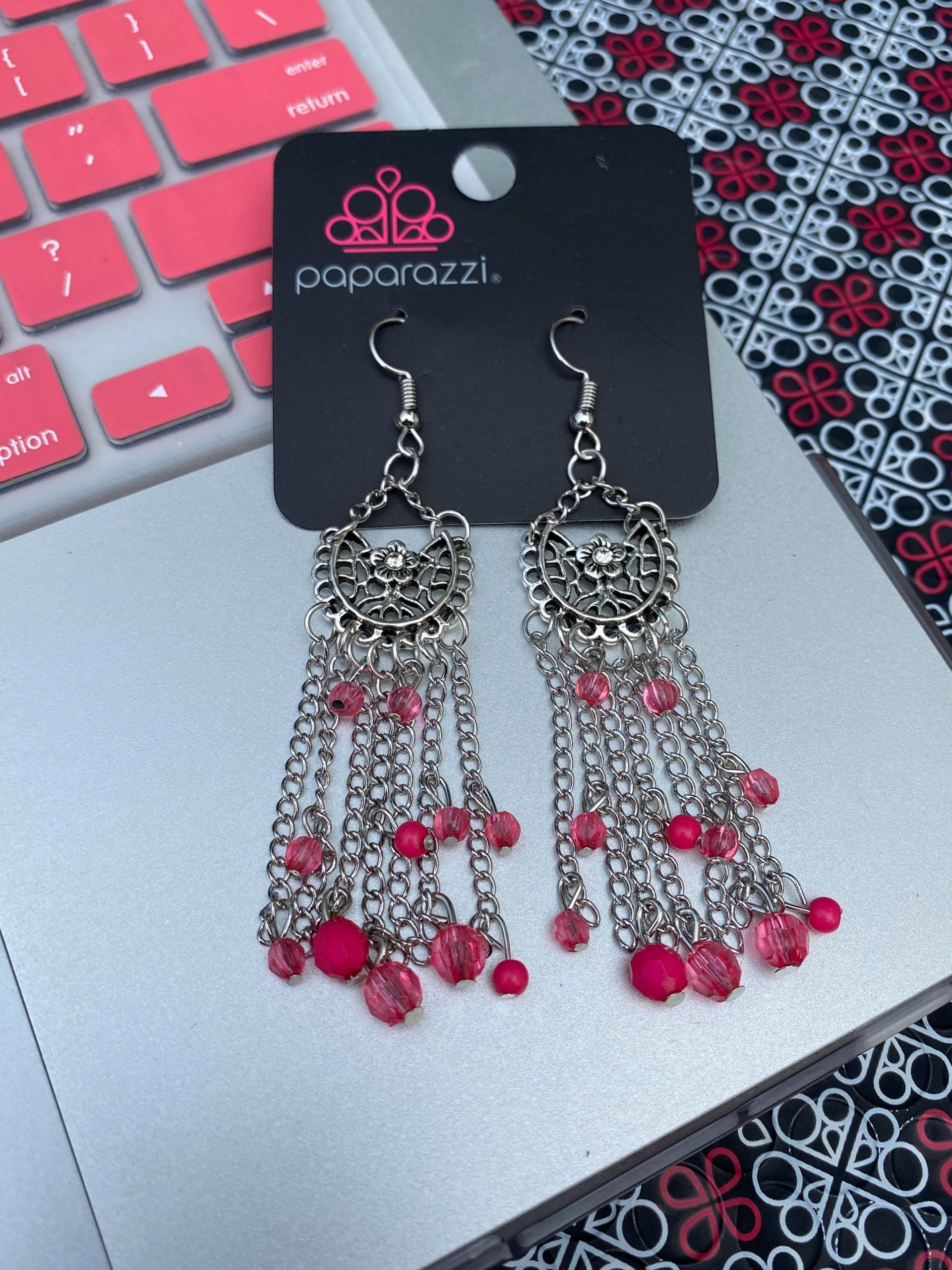 Daisy daydream on sale pink earrings