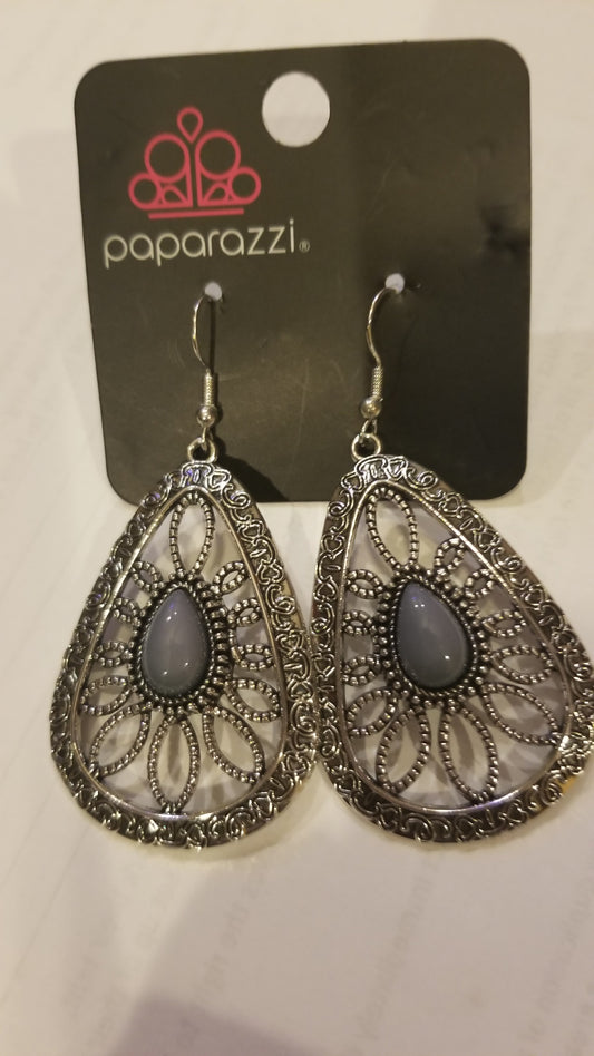 Floral Frill - Gray - Paparazzi Accessories