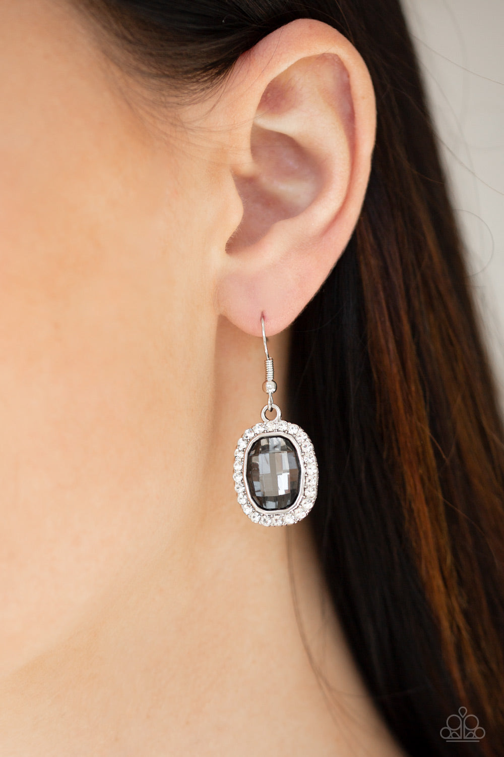 The Modern Monroe - Silver - Paparazzi Accessories