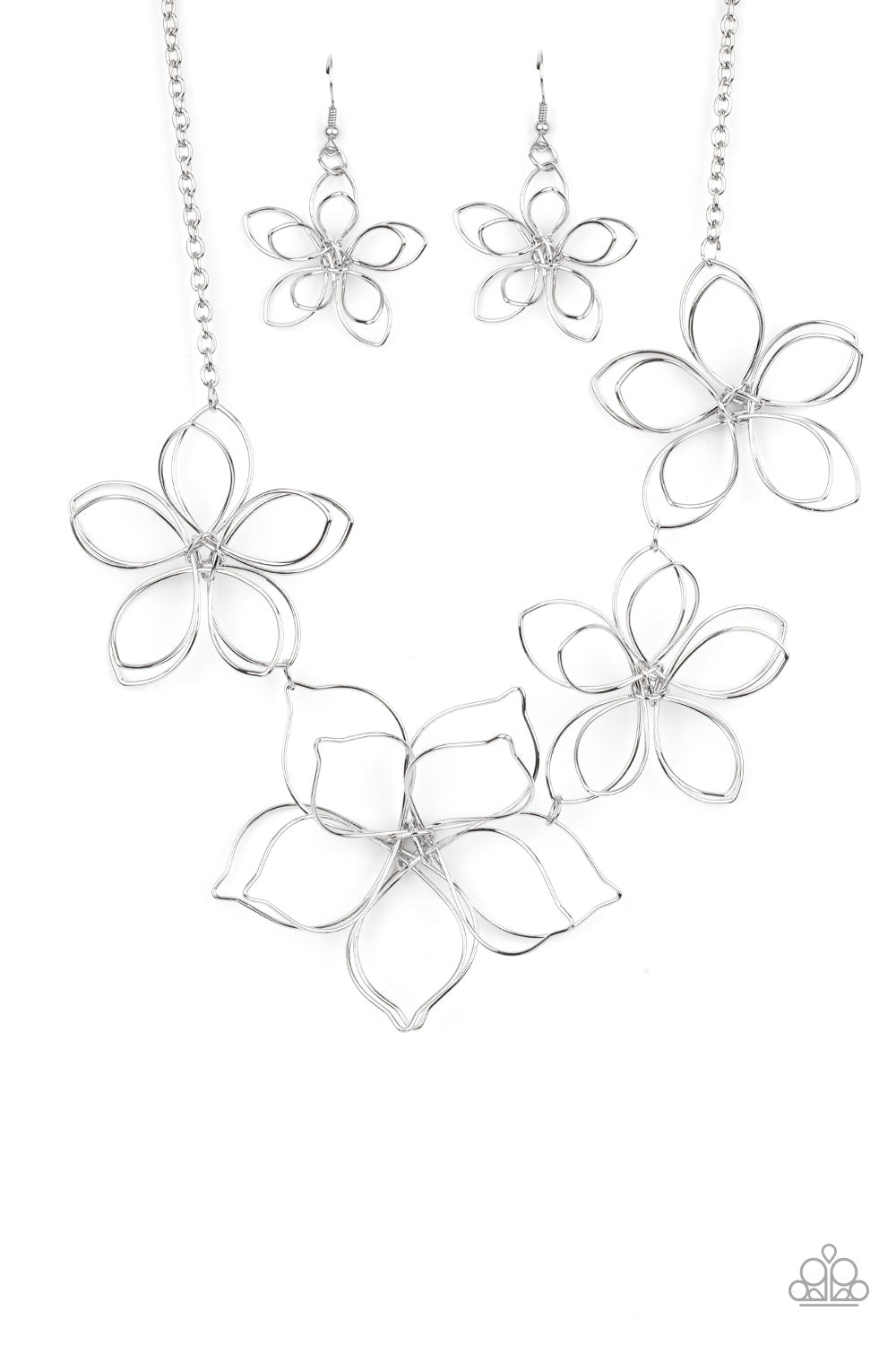 Flower Garden Fashionista - Silver Necklace - Paparazzi Accessories